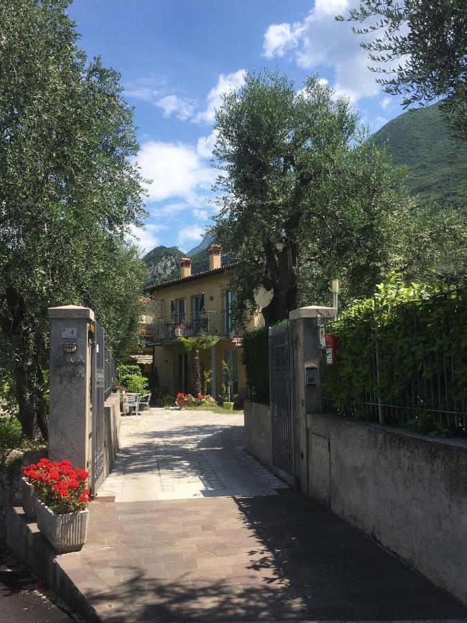 Villa Gaia มัลเชซิเน ภายนอก รูปภาพ
