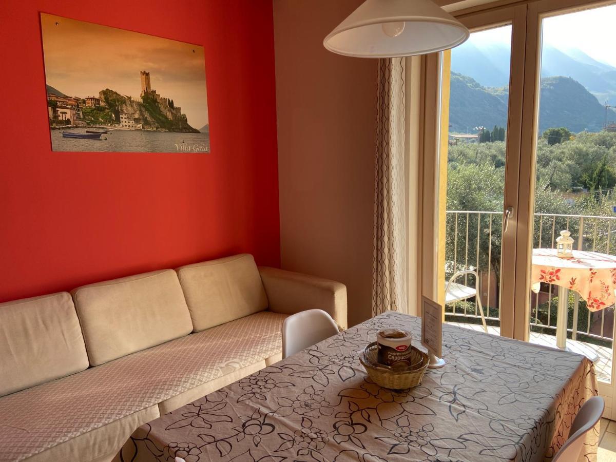 Villa Gaia มัลเชซิเน ภายนอก รูปภาพ