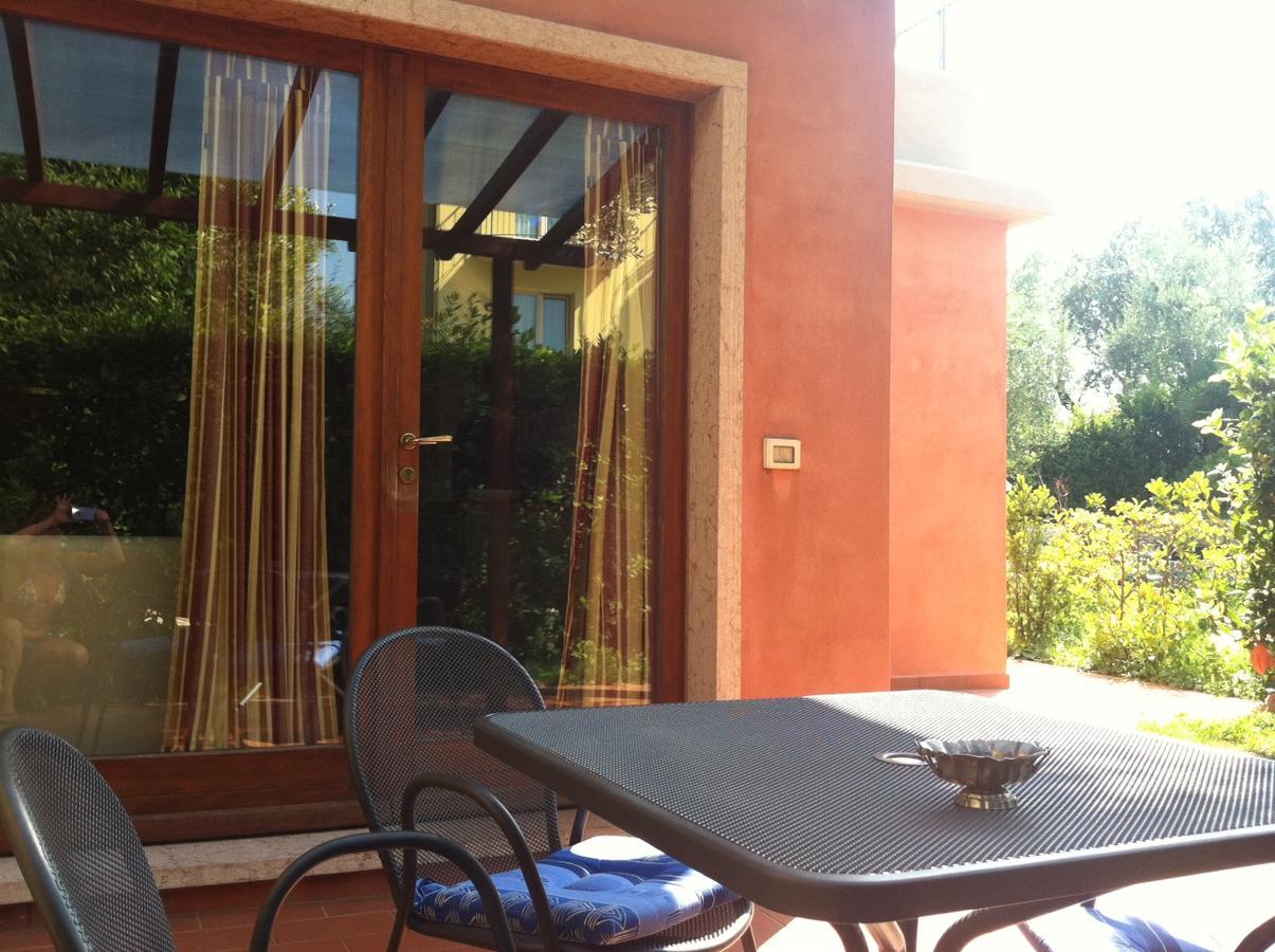 Villa Gaia มัลเชซิเน ภายนอก รูปภาพ