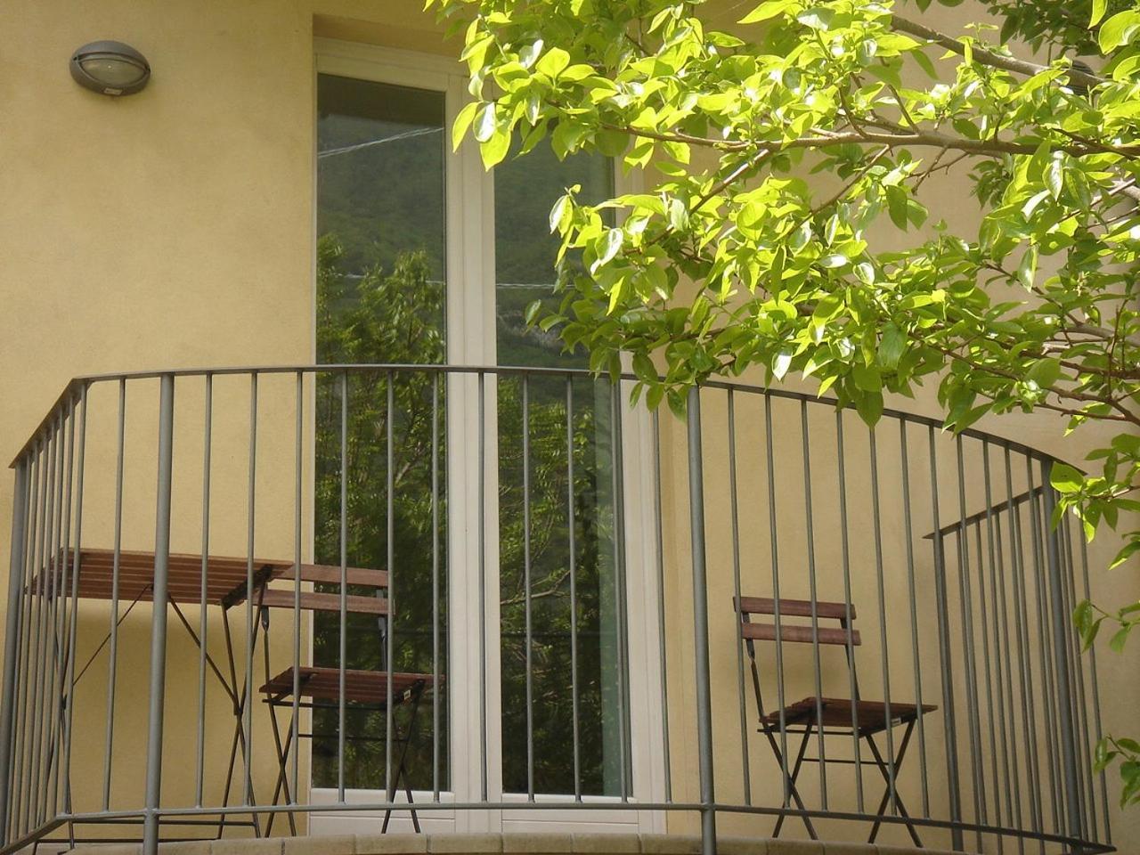 Villa Gaia มัลเชซิเน ภายนอก รูปภาพ
