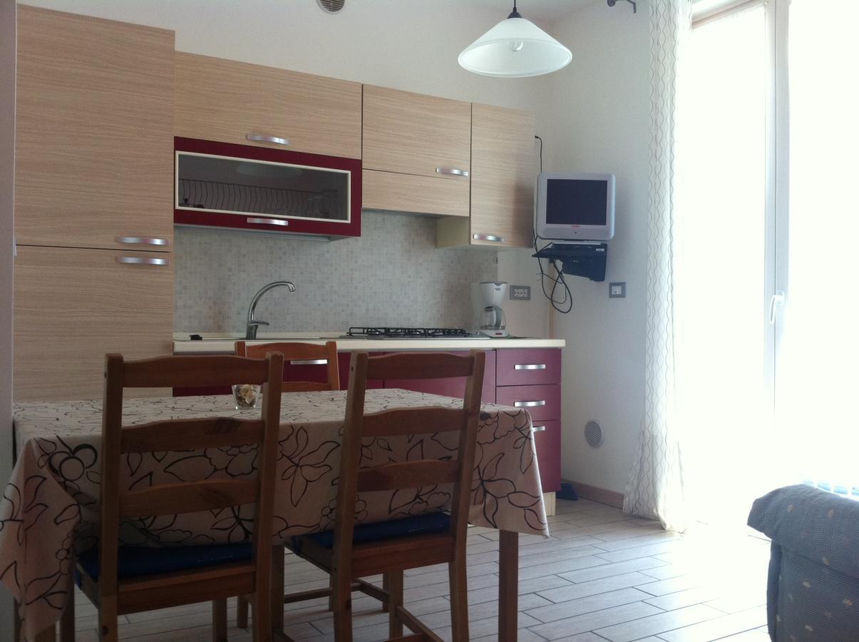 Villa Gaia มัลเชซิเน ภายนอก รูปภาพ